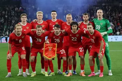ثلاثي يقود الهجوم.. منتخب روسيا يدفع بالقوة الضاربة أمام مصر